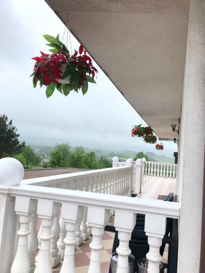 Wisniowa  Grand Panorama B&B 외부 사진