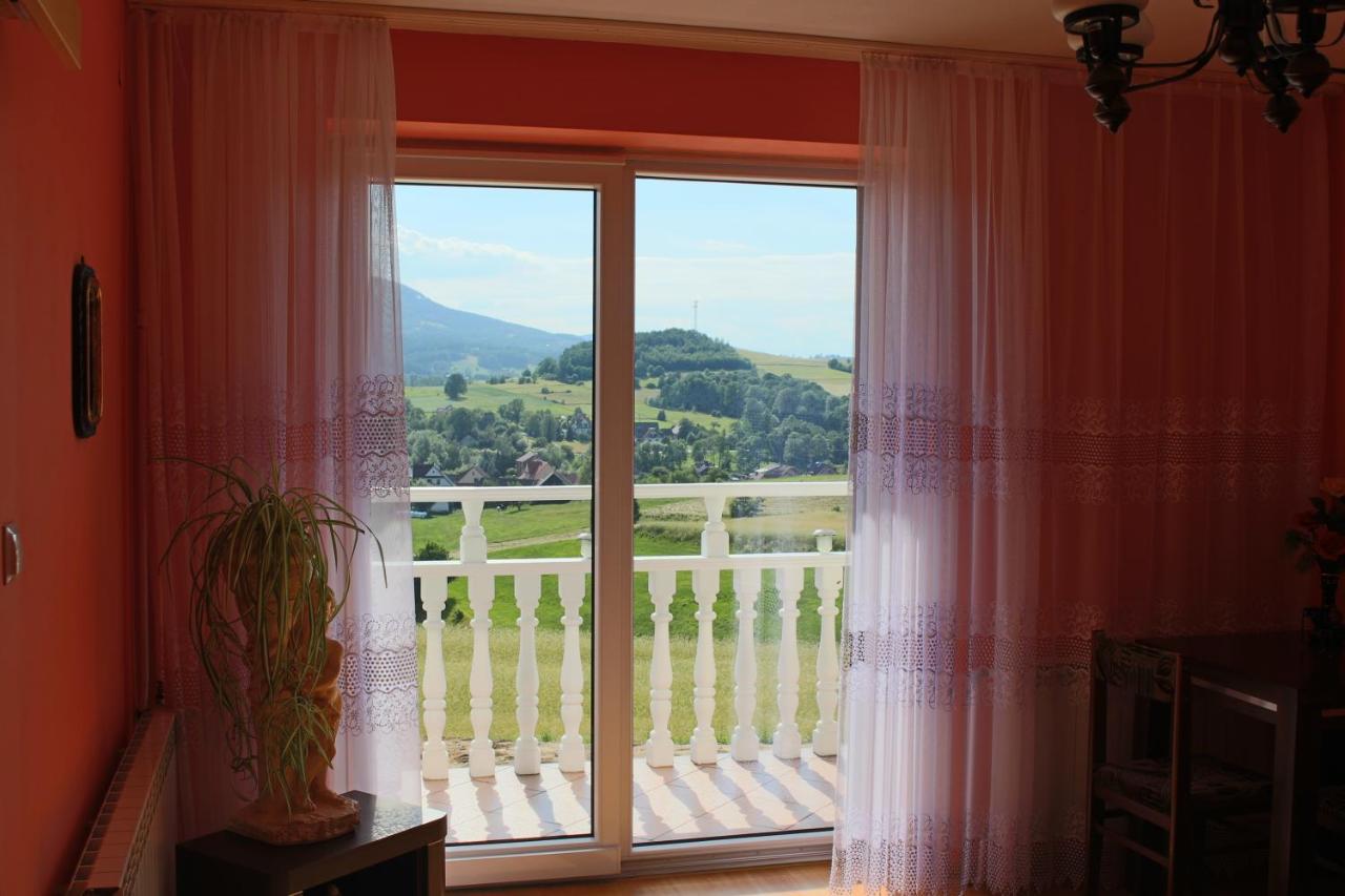 Wisniowa  Grand Panorama B&B 외부 사진