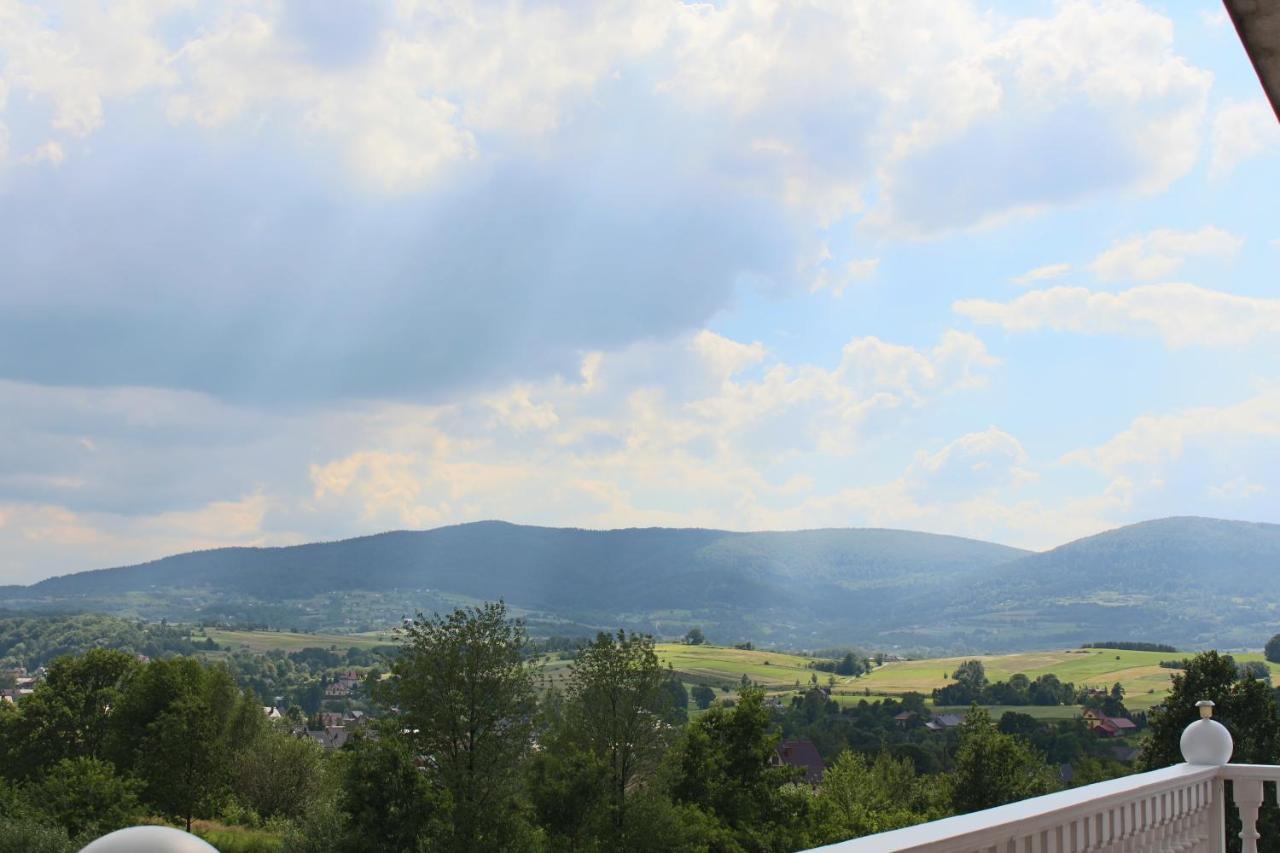 Wisniowa  Grand Panorama B&B 외부 사진